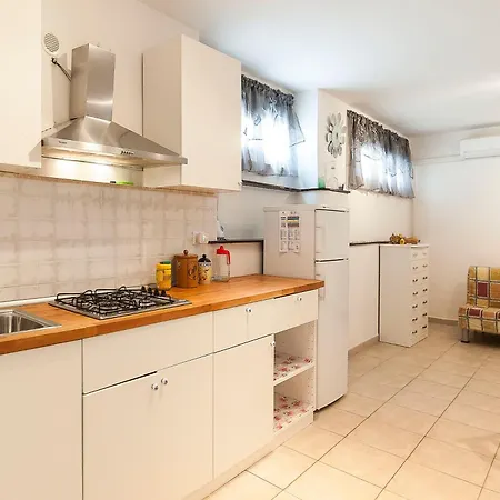 公寓 Dani 斯佩隆加